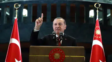 Times: Erdoğan oylarını satın almak için 2.7 milyon Suriyeliye vatandaşlık öneriyor