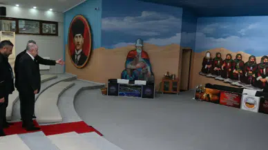 Zafer Partisi lideri Ümit Özdağ, Avcılar Firüzköy Cemevi'ni Ziyaret Etti