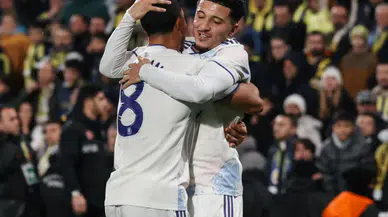 Fenerbahçe, Aston Villa'ya Evinde 1-0 Mağlup Oldu