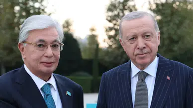 Cumhurbaşkanı Erdoğan, Kazakistan Cumhurbaşkanı Tokayev'i resmi törenle karşıladı