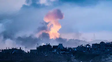 İsrail'den Gazze'ye bombardıman... Dikkat çeken zamanlama