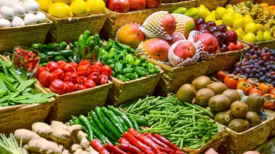Sel Sonrası Pazarda Fiyatlar Hareketlendi! Sebze ve Meyvede Zam Endişesi