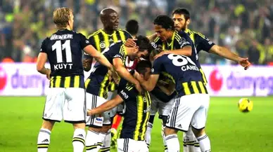 Fenerbahçe Rize'de 3 Golle Kazandı! Çaykur Rizespor'u Deplasmanda Mağlup Etti