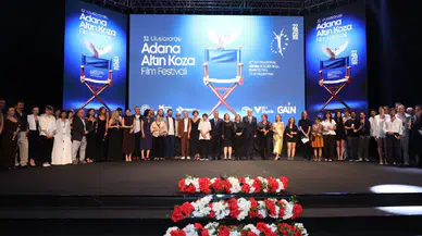 33. Adana Altın Koza Film Festivali’nde “Bir Arada Yalnız” En İyi Film ödülünü kazandı