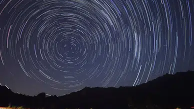 Orionid Meteor Yağmuru Bu Gece Zirvede! Türkiye'den Saat Kaçta ve Nereden İzlenecek?