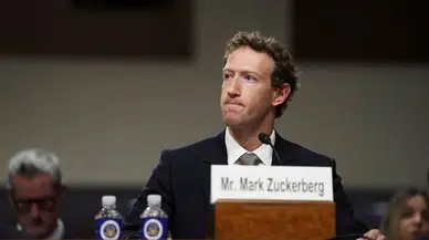 Zuckerberg özür diledi