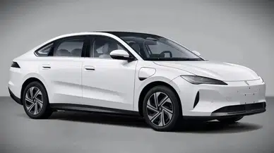 11 Bin 900 Dolarlık Elektrikli Jetta M6'ya Yoğun İlgi: 19 Saatte 10 Bin Sipariş!