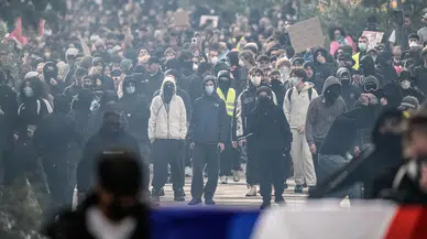 Fransa'da Sokağa Çıkma Yasağı Kararı! Başbakan Duyurdu: OHAL de Gündemde