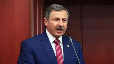 AKP'li Özdağ: Gülen'in A, B ve C takımları yurt dışına çıkmış