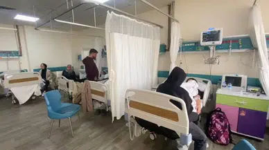 Afyonkarahisar'da Kız Meslek Lisesinde Zehirlenme Paniği! 5 Öğrenci Hastaneye Kaldırıldı