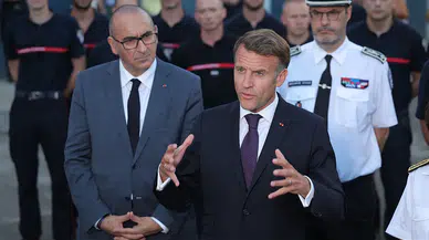 Fransa'da protestolar sonrasında Macron, İçişleri Bakanı'nın istifasını reddetti
