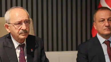 Kılıçdaroğlu Mersin Büyükşehir Belediyesi önünde konuştu: Vahap Seçer’e destek mesajı