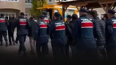 İzmir'de özel güvenliklere FETÖ operasyonu