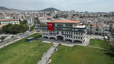 KUŞADASI'NDA CUMHURİYET COŞKUSU