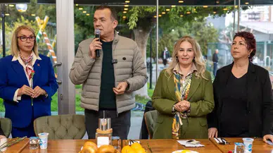 Kadın Emeği ve Dayanışma Vurgusu: Başkan Özyiğit 8 Mart’ta Kadın Üretici Pazarı’nda İftar Verdi