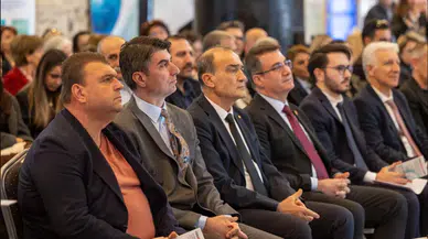 İzmir, dijital teknoloji ile yeraltı su kaynaklarını koruma projeleriyle kuraklığa karşı önlemler alıyor.