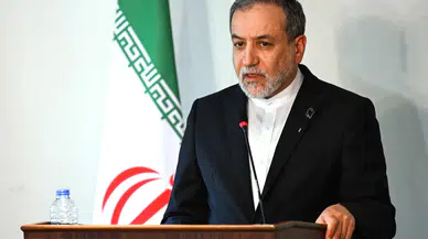 İran'dan Hürmüz Boğazı açıklaması: Çatışma riski nedeniyle gemi trafiği yavaşladı