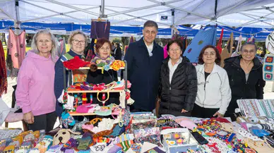 İzmir'de 8 Mart Kadınlar Günü etkinliğinde Tugay'dan duygusal anlar ve kadınlara destek vurgusu