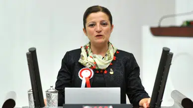 CHP'li Melike Basmacı : KENDİ BELEDİYE BAŞKANLARININ GÜNAHLARINI ÖRTMEK İÇİN BİZİMKİLERİ SUÇLUYORLAR