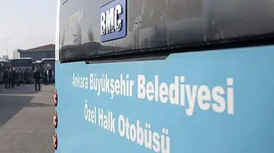 Ankara’da halk otobüsü üst geçide çarptı: 4 kişi yaşamını yitirdi, 13 kişi yaralandı