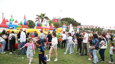 Burhaniye’de 23 Nisan coşkusu gün boyu sürecek: Çocuklar için şenlik alanı kurulacak