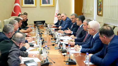 Doruk Madencilik İşçilerinin Açlık Grevi Sona Erdi: Bakanlık Toplantısında Uzlaşma Sağlandı