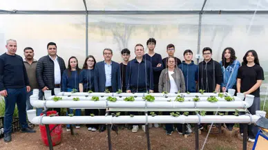 Yenişehir’de eğitim ve tarım aynı serada buluştu: Öğrenciler topraksız tarımla kendi ürünlerini yetiştiriyor