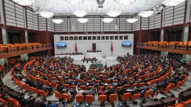 TBMM'DE AKP ve CHP arasında 'belge' tartışması