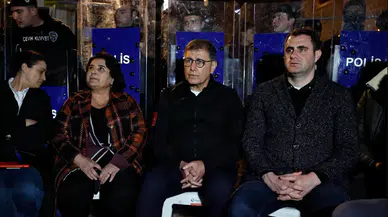 Cemil Tugay’dan Meslek Fabrikası nöbetinde kararlılık mesajı: “Gerekirse tek başıma da devam edeceğim”