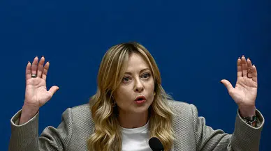 Meloni’den yapay zeka ile üretilen fotoğrafına tepki: “İnanmadan önce doğrulayın”