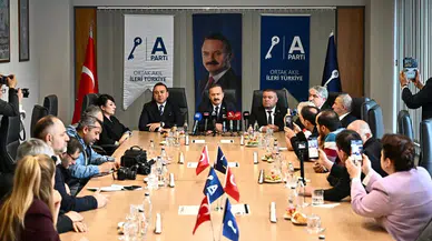 Yavuz Ağıralioğlu Çorum’da Konuştu: “Türkiye’nin Parti Kavgasına Değil, Plana İhtiyacı Var”
