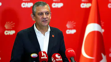 Özgür Özel, CHP Grup Başkanı seçildi