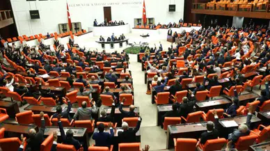 'Cinsel istismar önergesi' tartışılırken AKP'liler Ensar buluşmasında