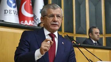 Ahmet Davutoğlu’ndan sert çıkış: “Türkiye ikili kıskaca sokuluyor”