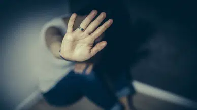 ÜLKEMİZDE KADINA ŞİDDET GİDEREK ARTIYOR AMA KORUYUCU ÖNLEYİCİ CİDDİ HİÇ BİR ÖNLEM HALA ALINMIYOR!