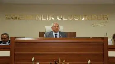 Karabağlar Belediye Meclisi'nde darbeye ortak kınama