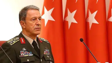 Genelkurmay Başkanı Hulusi Akar Suriye sınırında