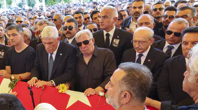 Kemal Kılıçdaroğlu, Kadir İnanır'ın cenaze törenine katıldı