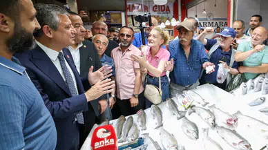 Özgür Özel, Ulus Hali'nde vatandaşlarla buluştu