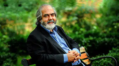 Mehmet Altan:'Toplumun bütün değerleri ve kurumları tel tel dağılıyor'