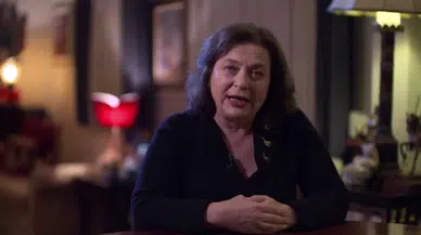 Dilek Dündar'ın pasaportuna havalimanında el kondu, yurt dışına çıkış yasağı getirildi!