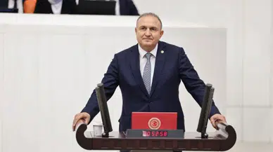 Karakaş, “Her şeyimizi Batı ile yaparken dolar için kapısında dilendiğimiz Arap ülkelerinin, Ortadoğu ülkelerinin saat uygulamasına geçmişiz”