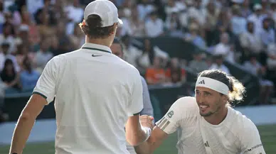 Jannik Sinner, Alexander Zverev’i 3-1 yenerek Wimbledon şampiyonu oldu