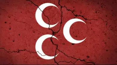 MHP'DE İSTİFALAR SÜRÜYOR...