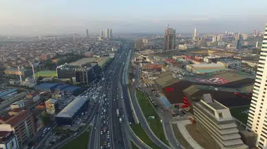Basın Ekspres'te zincirleme kaza: 3 yaralı!