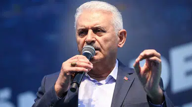 Binali Yıldırım Genelkurmay Başkanı Akar'ın itibarını sıfırladı
