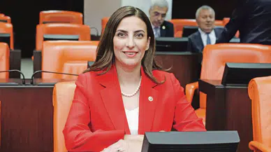 Evrim Rızvanoğlu: Türkiye'nin yapay zekada dijital bağımsızlık için strateji geliştirmesi şart!
