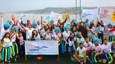 Ahtapot Gönüllüleri Derneği vatandaşlara umut oldu