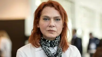 Almanya'dan yayıncılar Aslı Erdoğan için İstanbul'a geliyor
