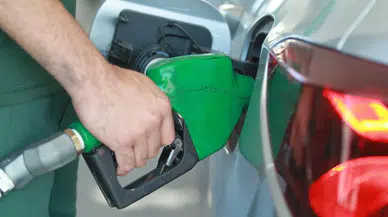 Benzine gece yarısı zam geliyor, motorin zammı kapıda!